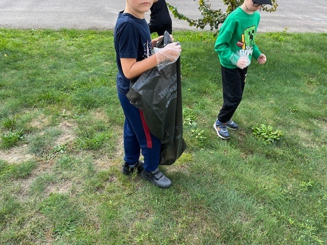 Akcja Sprzątamy dla Polski w Łysych [09.10.2025] - zdjęcie #8 - eOstroleka.pl