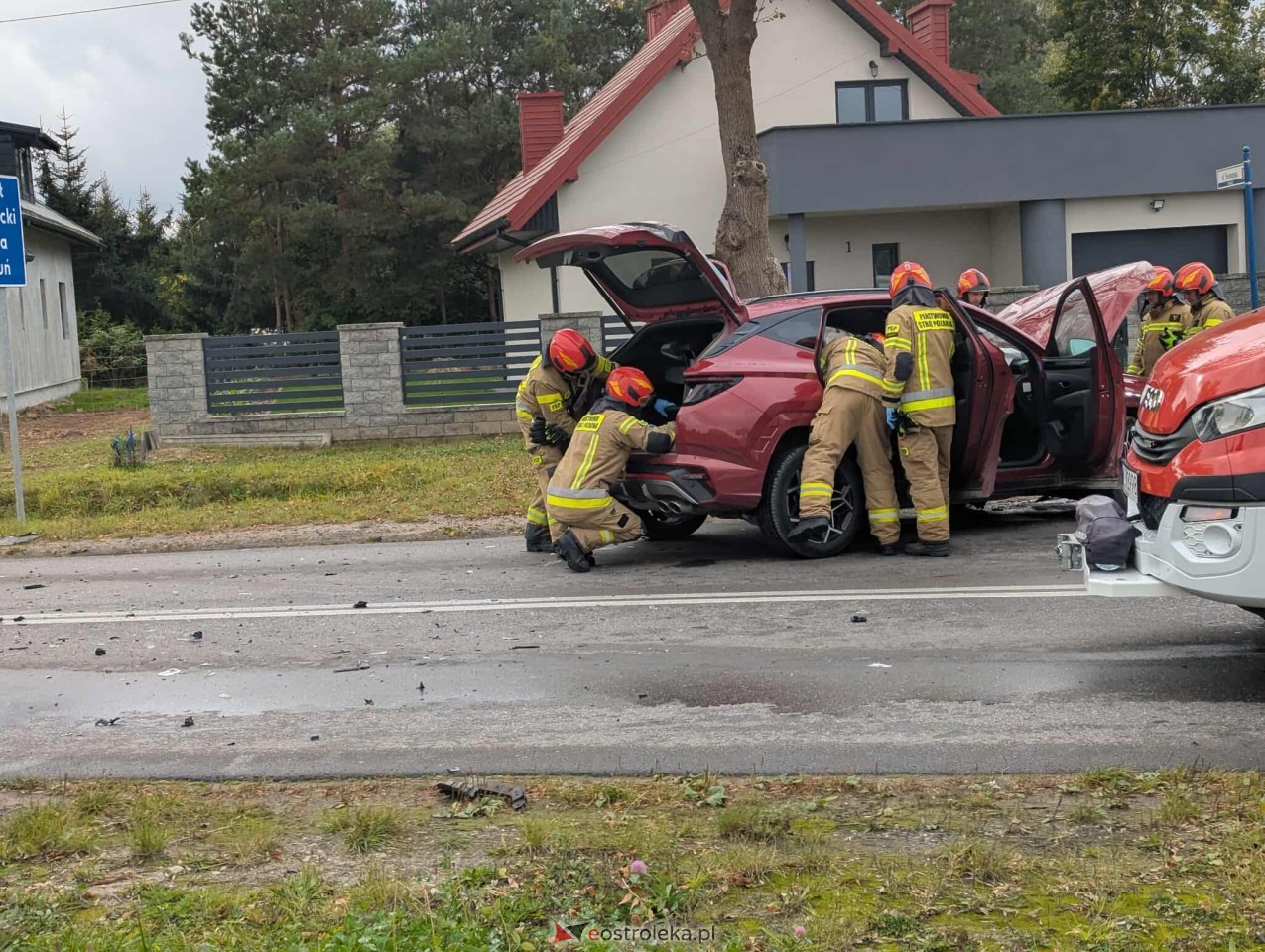 Wypadek [09.10.2025] - zdjęcie #11 - eOstroleka.pl