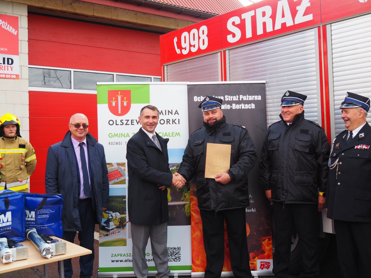 Nowy sprzęt dla OSP Olszewo Borki [10.10.2025] - zdjęcie #1 - eOstroleka.pl