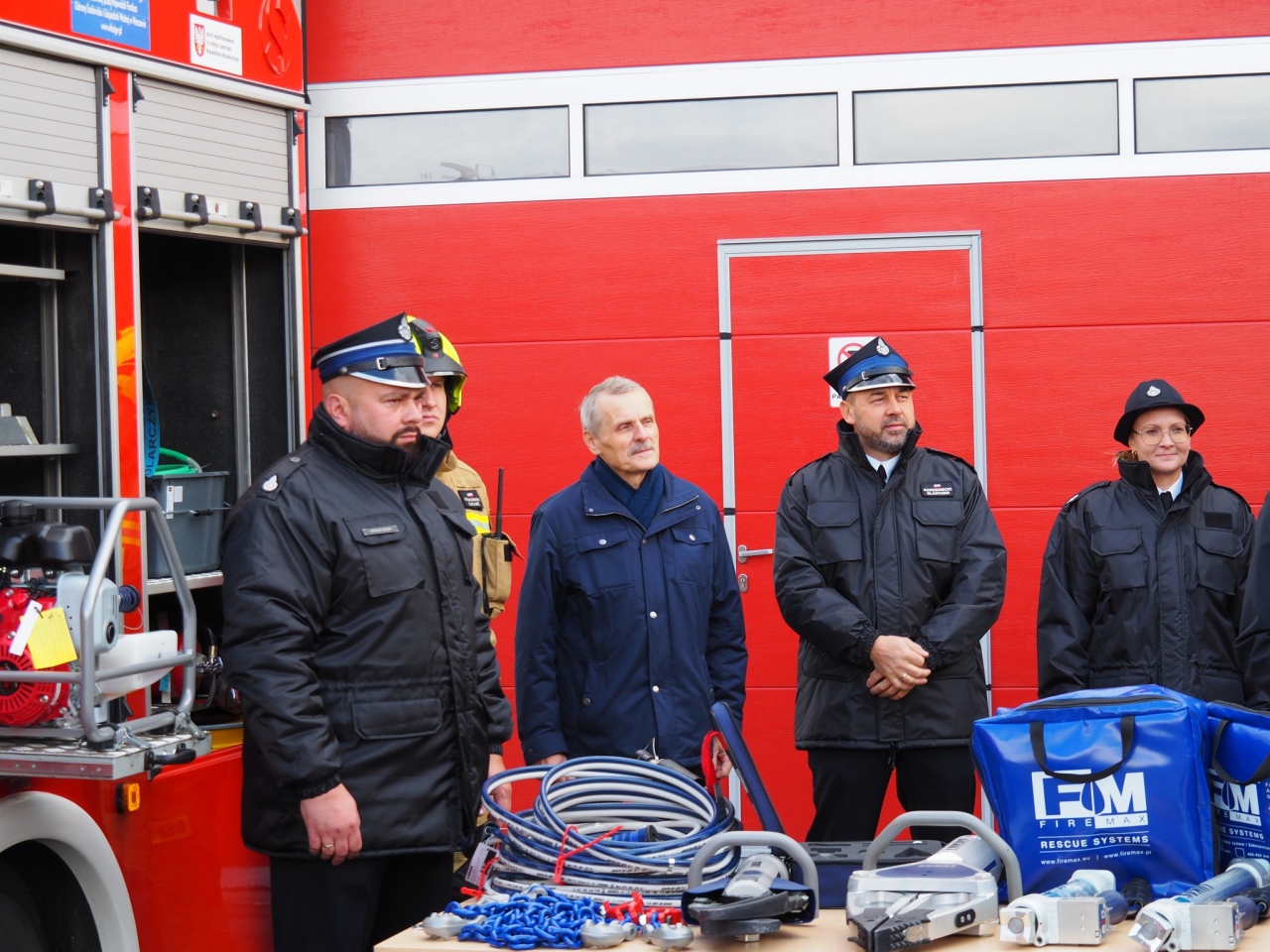 Nowy sprzęt dla OSP Olszewo Borki [10.10.2025] - zdjęcie #6 - eOstroleka.pl