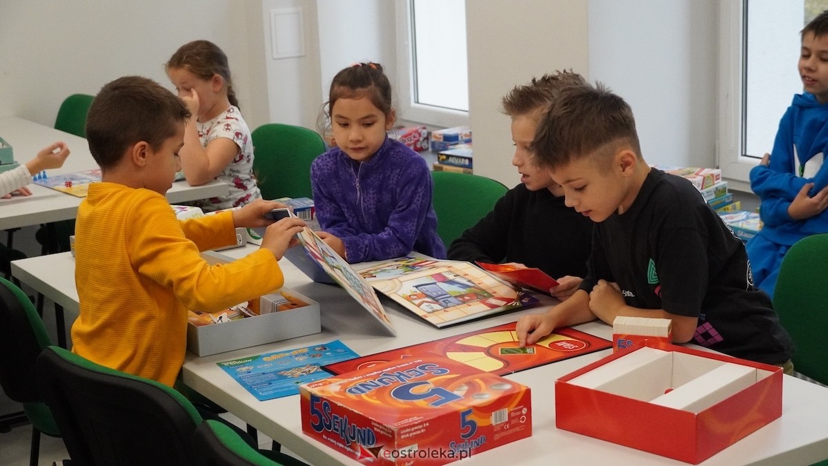Dzień Gier Planszowych w Bibliotece Wojtki [10.10.2025] - zdjęcie #21 - eOstroleka.pl