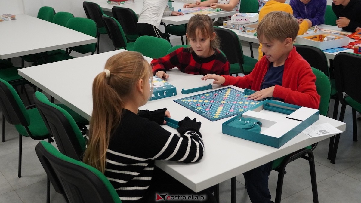 Dzień Gier Planszowych w Bibliotece Wojtki [10.10.2025] - zdjęcie #19 - eOstroleka.pl