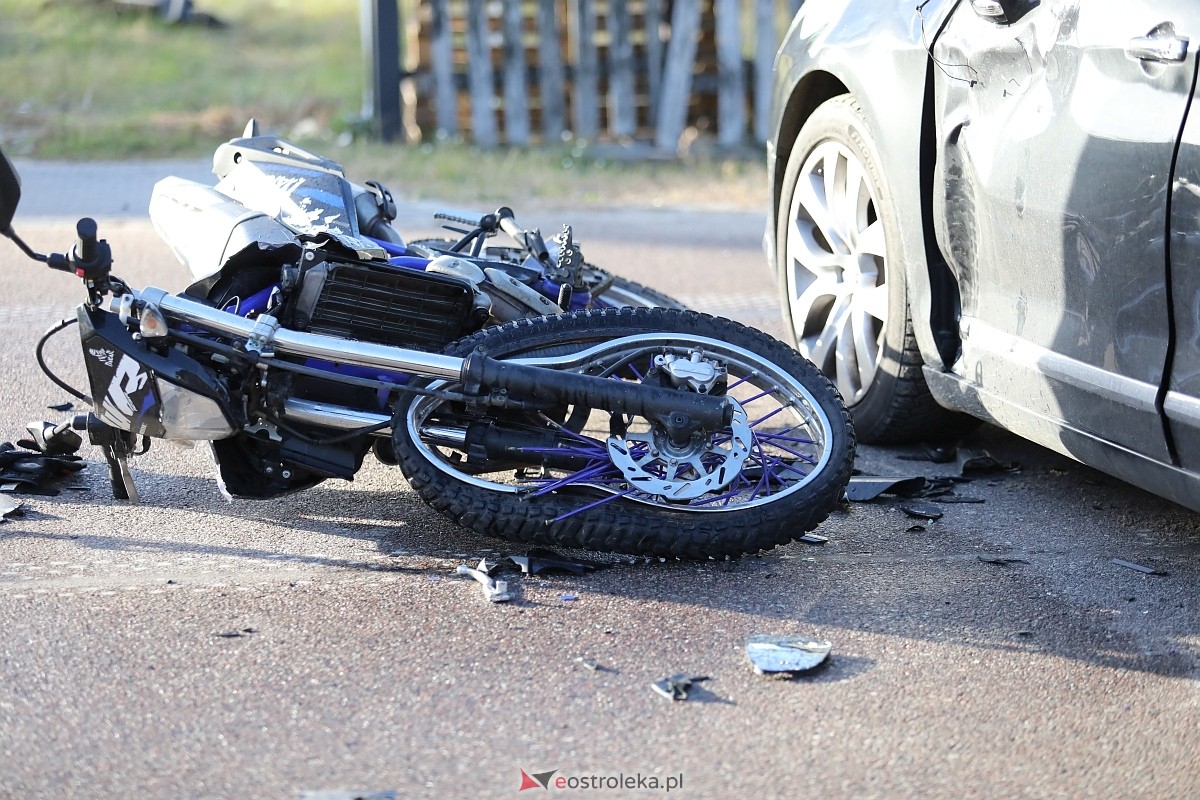 Wypadek w Łęgu Przedmiejskim [10.10.2025] - zdjęcie #19 - eOstroleka.pl