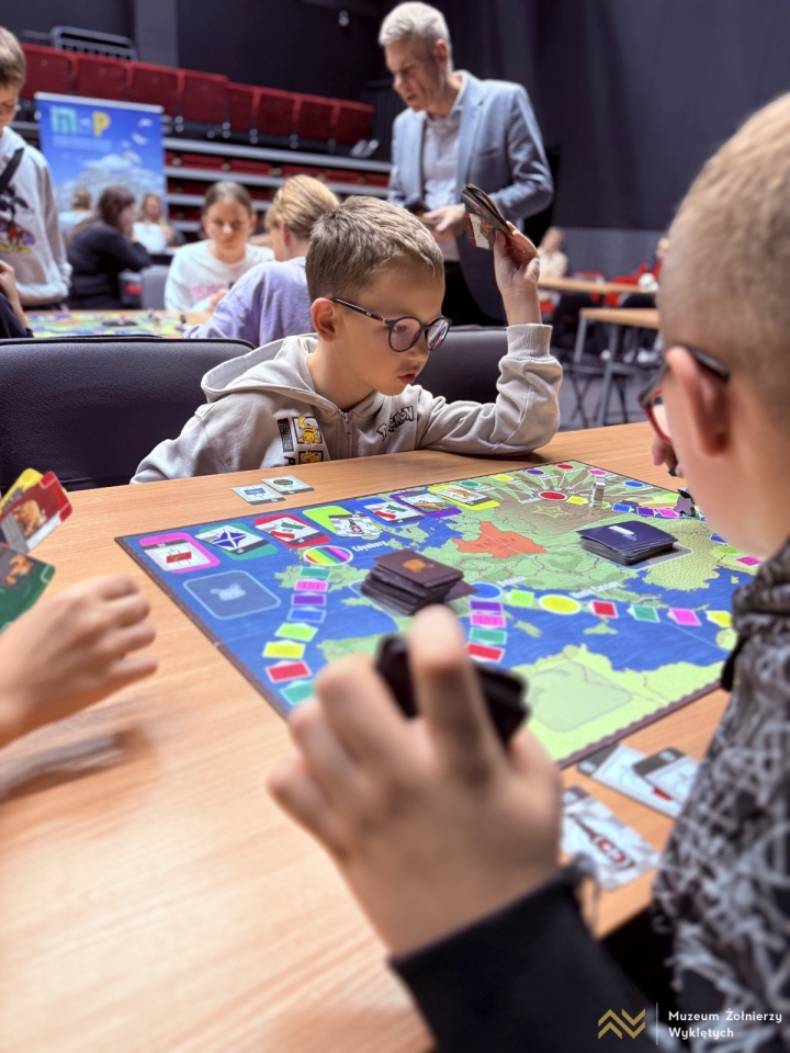 Noc Księgarń 2025 w Muzeum Żołnierzy Wyklętych [10.10.2025] - zdjęcie #47 - eOstroleka.pl