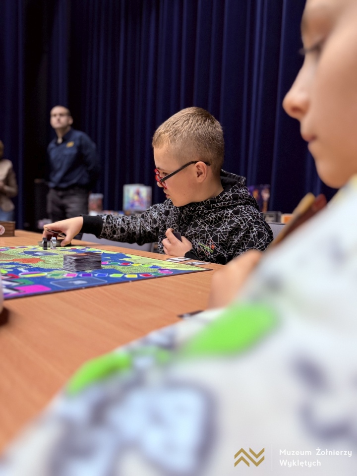 Noc Księgarń 2025 w Muzeum Żołnierzy Wyklętych [10.10.2025] - zdjęcie #41 - eOstroleka.pl