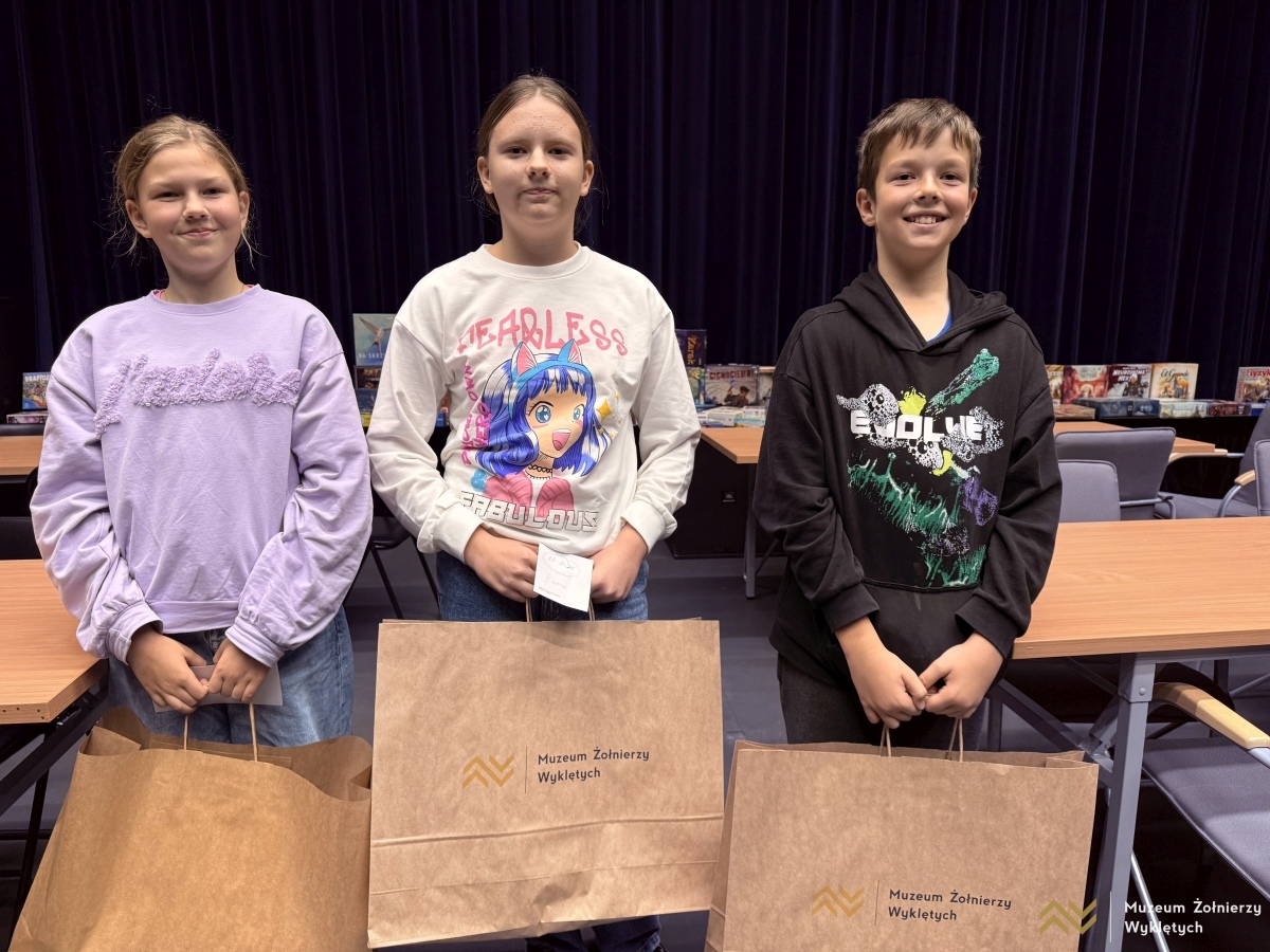 Noc Księgarń 2025 w Muzeum Żołnierzy Wyklętych [10.10.2025] - zdjęcie #37 - eOstroleka.pl