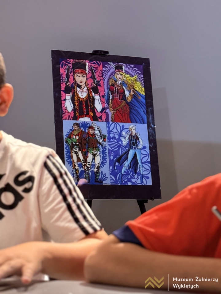 Noc Księgarń 2025 w Muzeum Żołnierzy Wyklętych [10.10.2025] - zdjęcie #30 - eOstroleka.pl