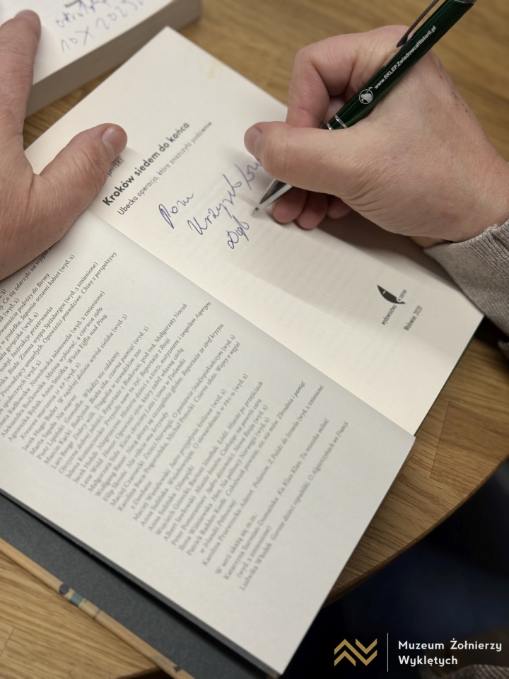 Noc Księgarń 2025 w Muzeum Żołnierzy Wyklętych [10.10.2025] - zdjęcie #1 - eOstroleka.pl