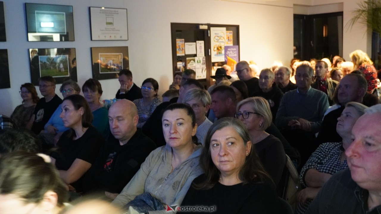 GOK Olszewo-Borki pękał w szwach! Niezwykły koncert zespołu Nazaret - zdjęcie #47 - eOstroleka.pl