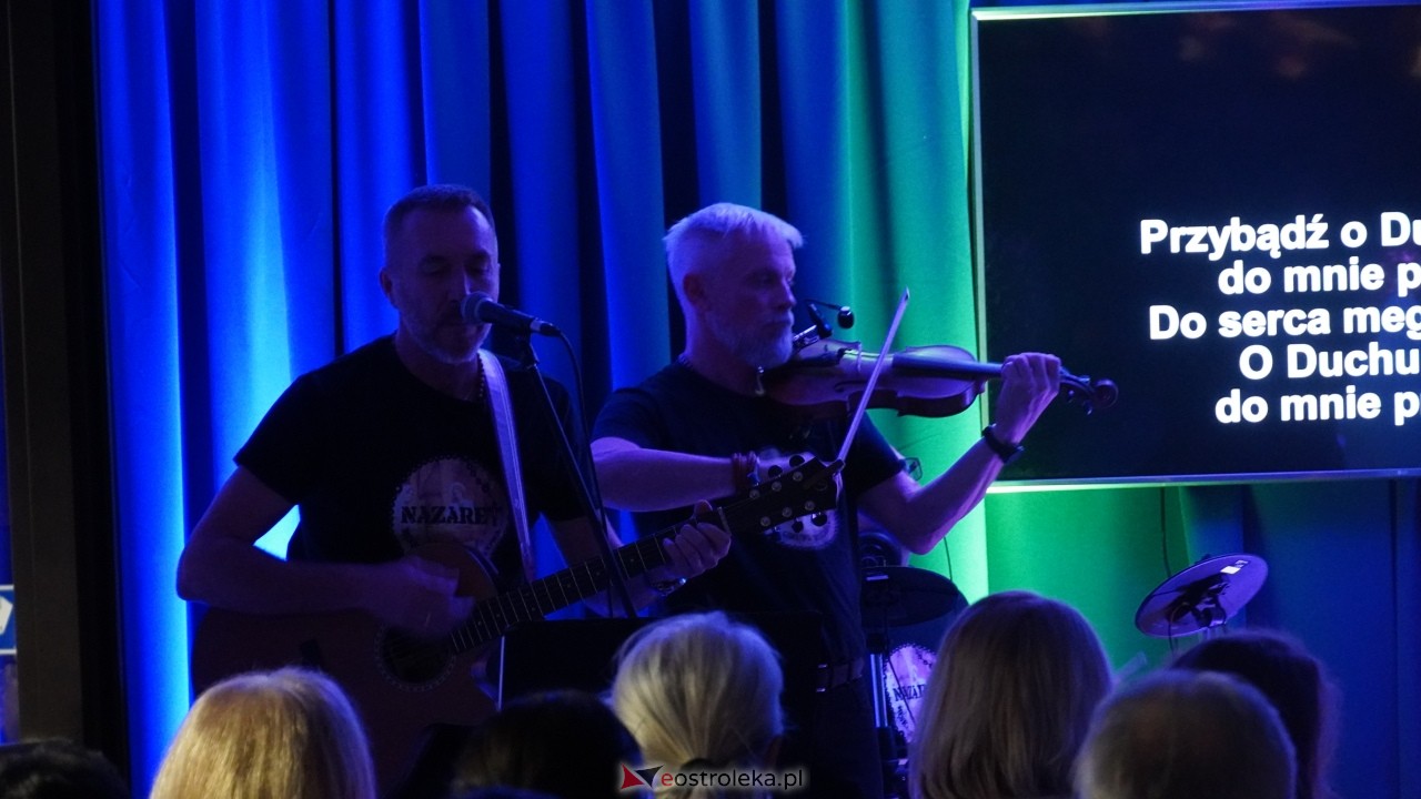 GOK Olszewo-Borki pękał w szwach! Niezwykły koncert zespołu Nazaret - zdjęcie #44 - eOstroleka.pl
