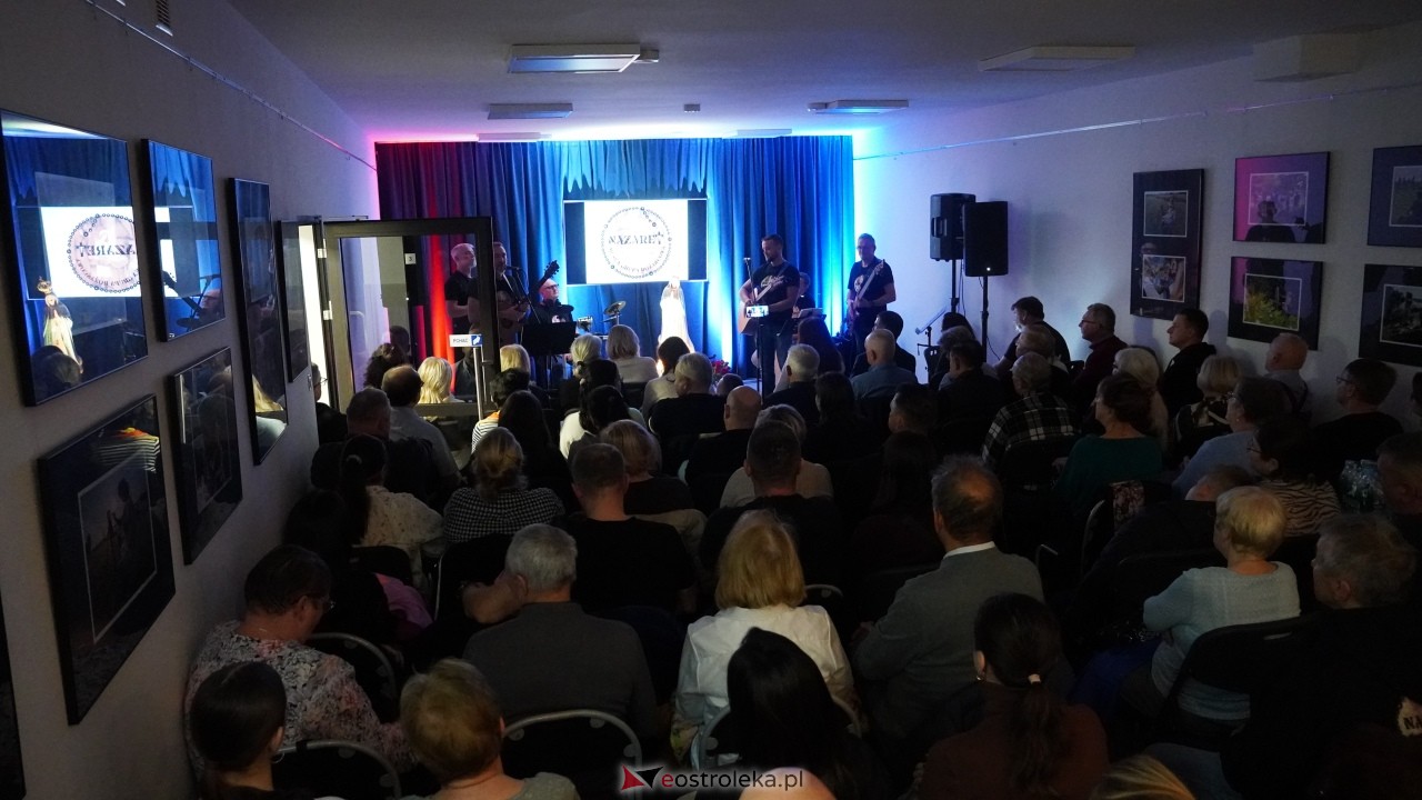 GOK Olszewo-Borki pękał w szwach! Niezwykły koncert zespołu Nazaret - zdjęcie #27 - eOstroleka.pl