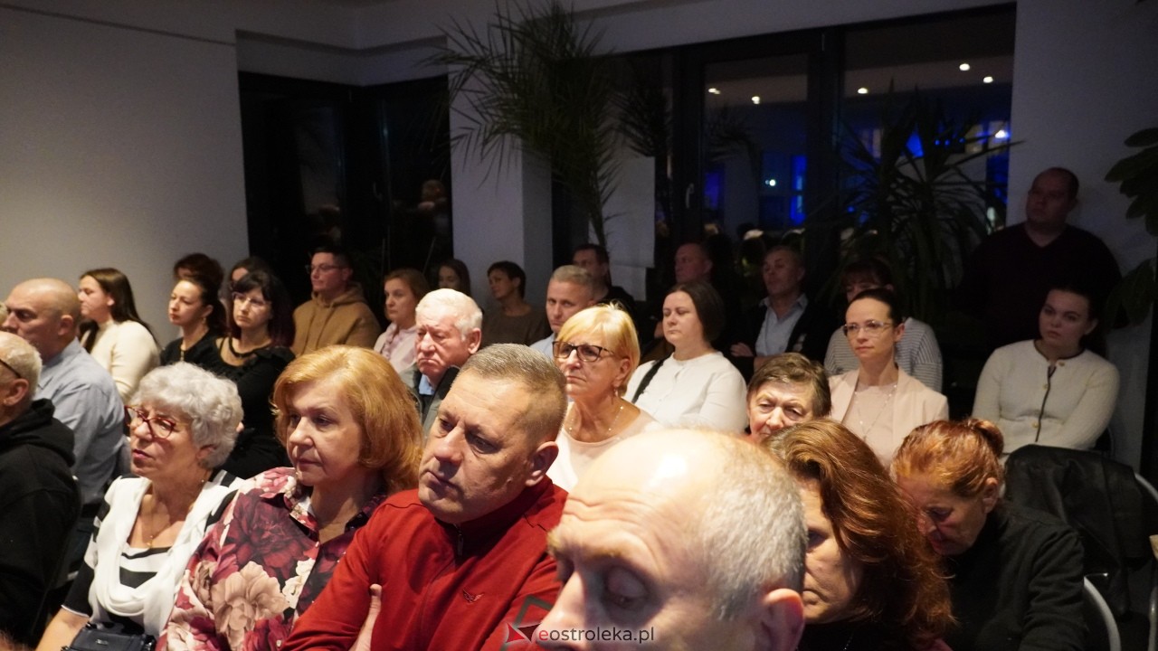 GOK Olszewo-Borki pękał w szwach! Niezwykły koncert zespołu Nazaret - zdjęcie #23 - eOstroleka.pl