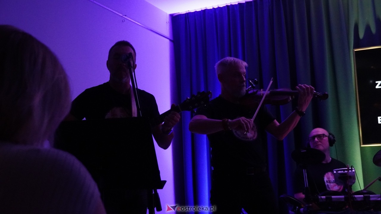 GOK Olszewo-Borki pękał w szwach! Niezwykły koncert zespołu Nazaret - zdjęcie #18 - eOstroleka.pl