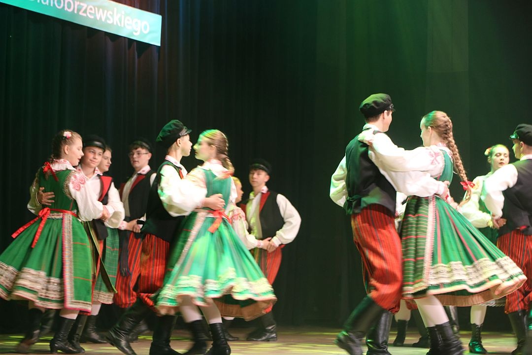 Ostrołęcki Dzień Tańca Ludowego [12.10.2025] - zdjęcie #48 - eOstroleka.pl