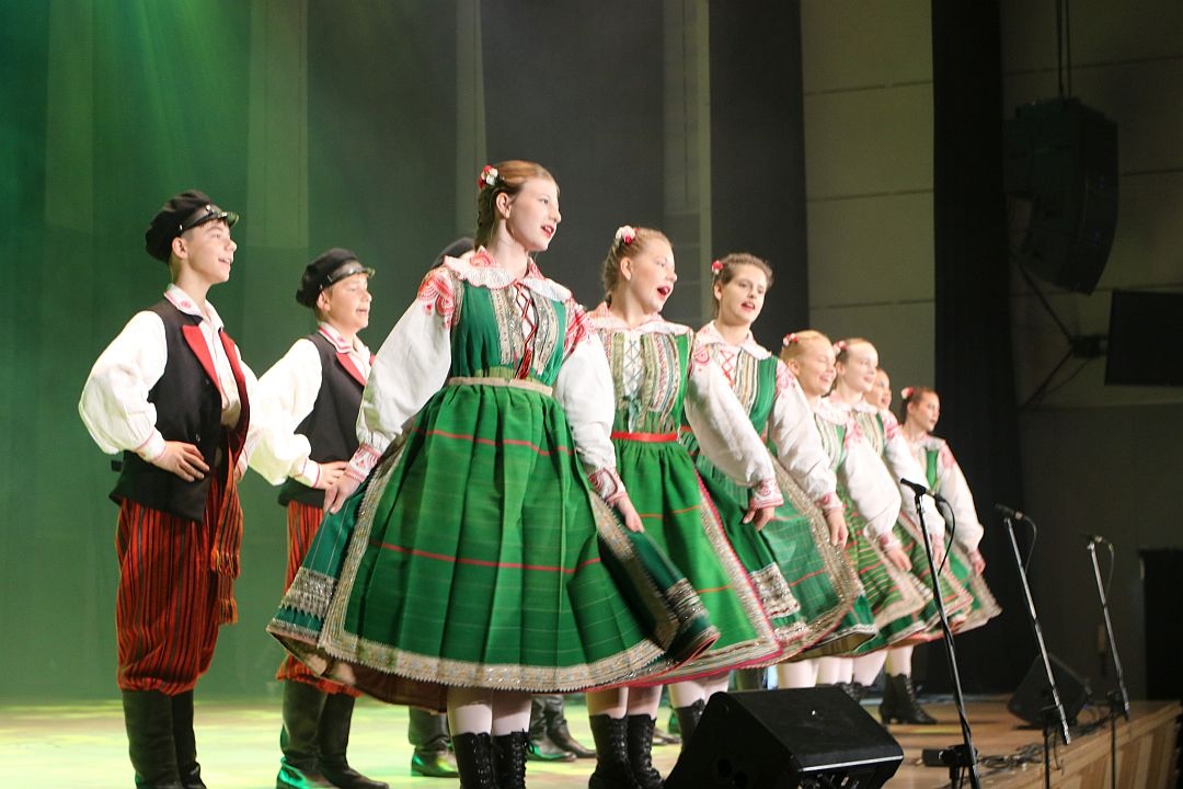 Ostrołęcki Dzień Tańca Ludowego [12.10.2025] - zdjęcie #42 - eOstroleka.pl