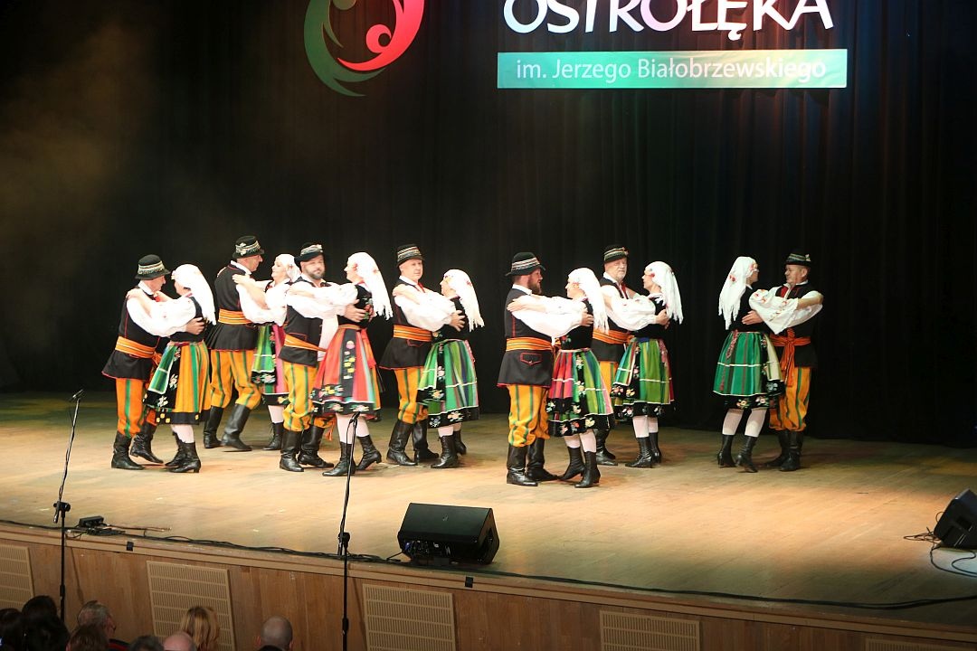 Ostrołęcki Dzień Tańca Ludowego [12.10.2025] - zdjęcie #18 - eOstroleka.pl