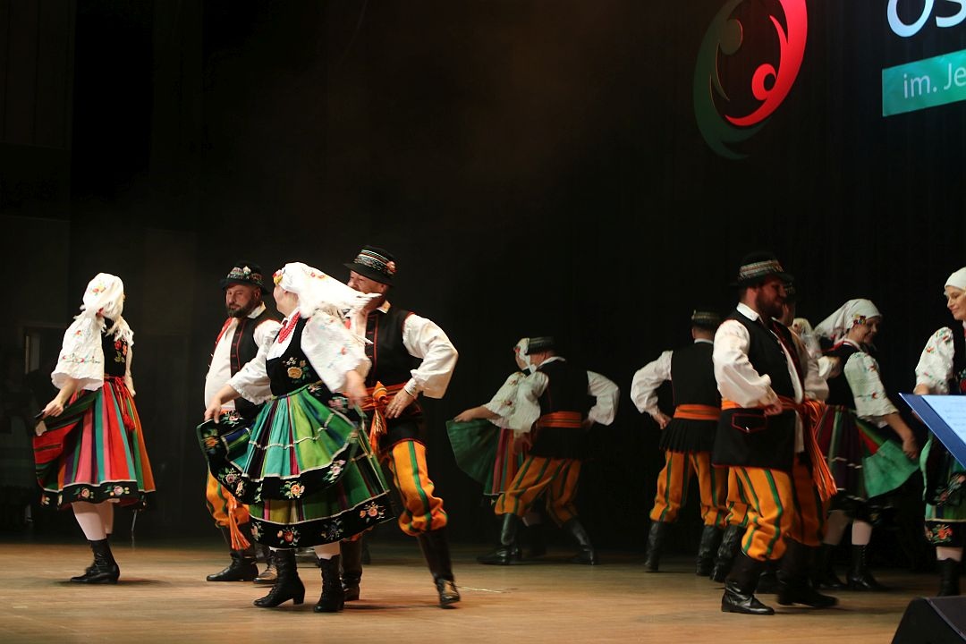 Ostrołęcki Dzień Tańca Ludowego [12.10.2025] - zdjęcie #11 - eOstroleka.pl