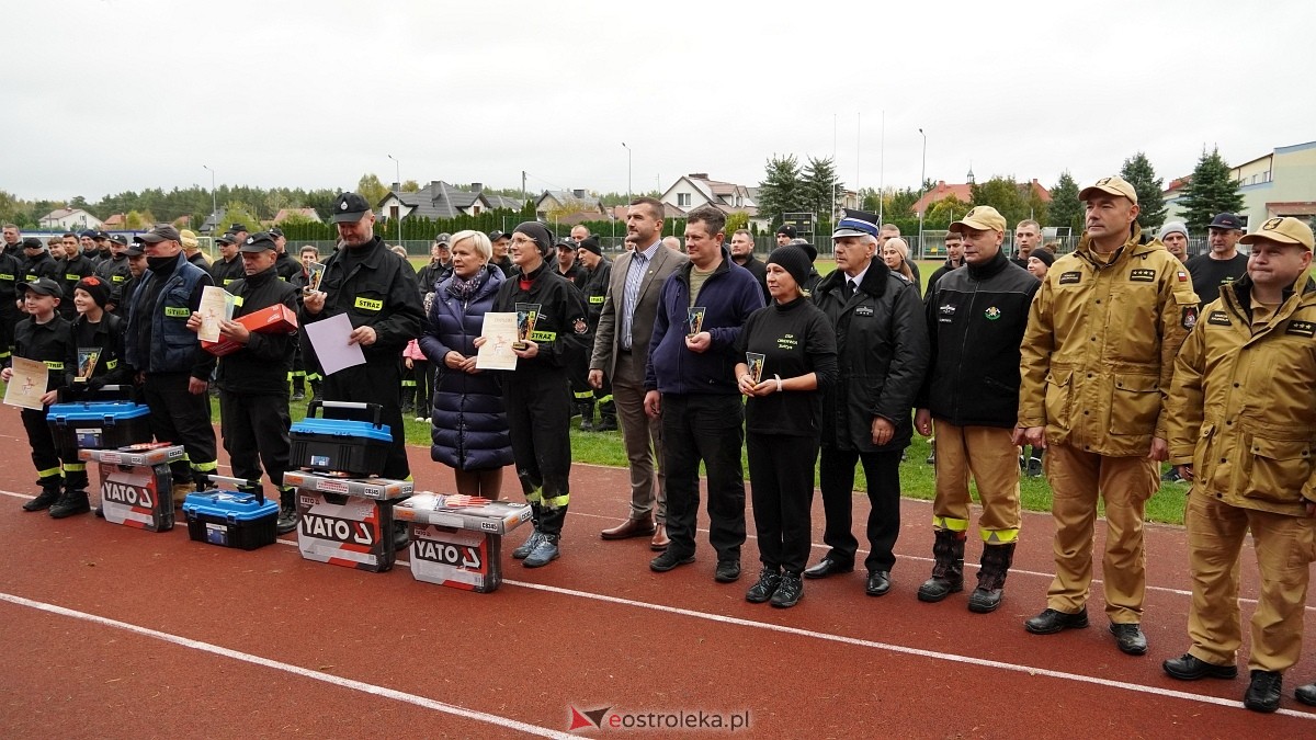 Gminne Zawody Sportowo-Pożarnicze w Lelisie [12.10.2025] - zdjęcie #11 - eOstroleka.pl