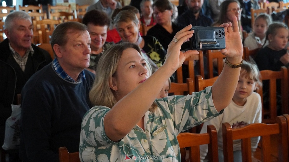 Kurpiowskie Granie w Lelisie [12.10.2025] - zdjęcie #49 - eOstroleka.pl