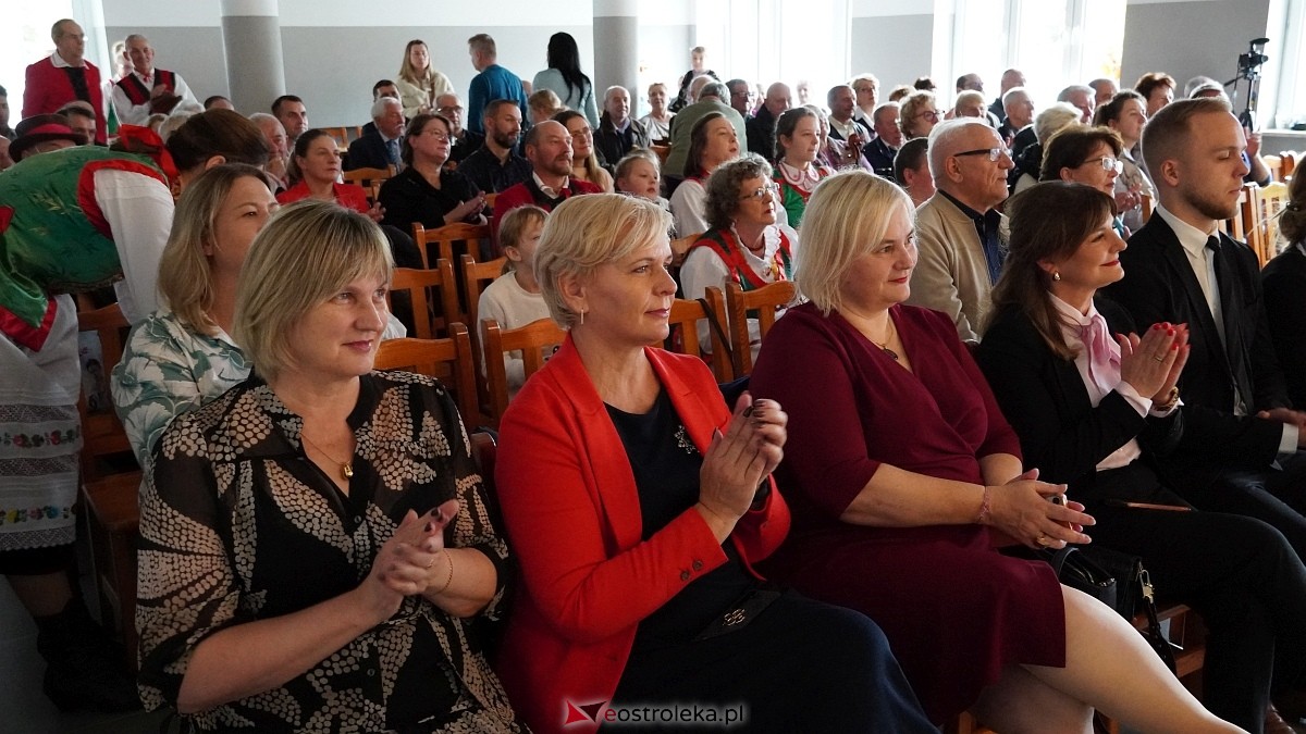 Kurpiowskie Granie w Lelisie [12.10.2025] - zdjęcie #8 - eOstroleka.pl