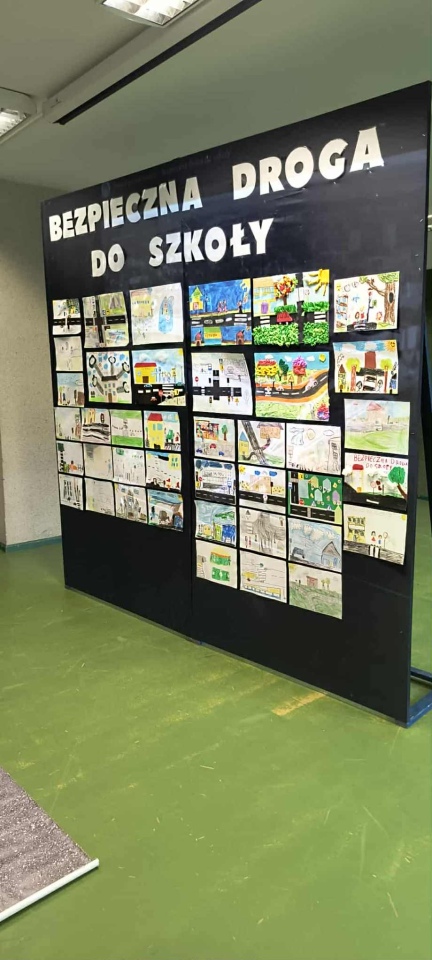 Finał akcji „Bezpieczeństwo ponad wszystko” w SP 10 [13.10.2025] - zdjęcie #19 - eOstroleka.pl