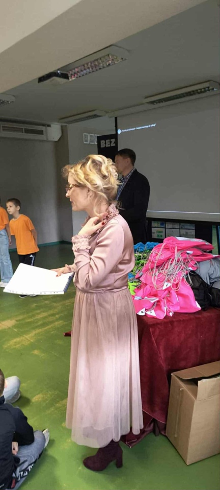 Finał akcji „Bezpieczeństwo ponad wszystko” w SP 10 [13.10.2025] - zdjęcie #16 - eOstroleka.pl