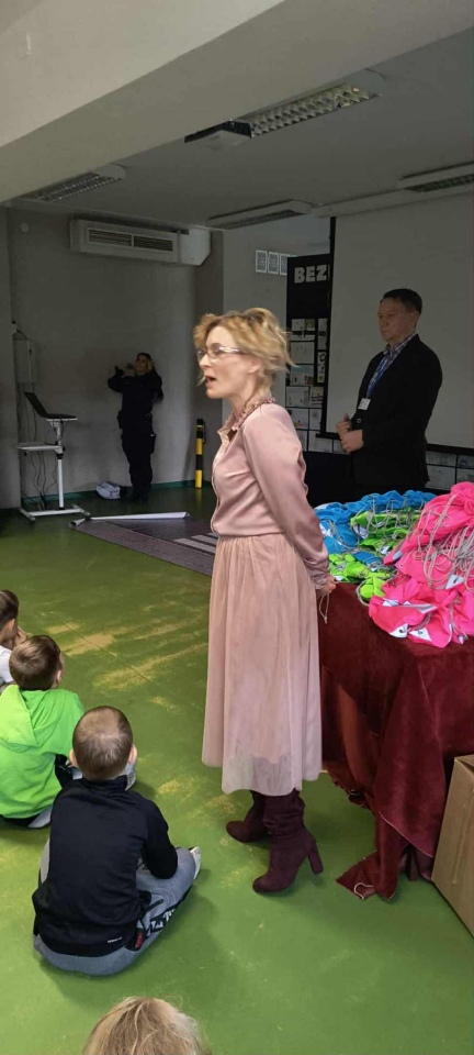 Finał akcji „Bezpieczeństwo ponad wszystko” w SP 10 [13.10.2025] - zdjęcie #4 - eOstroleka.pl