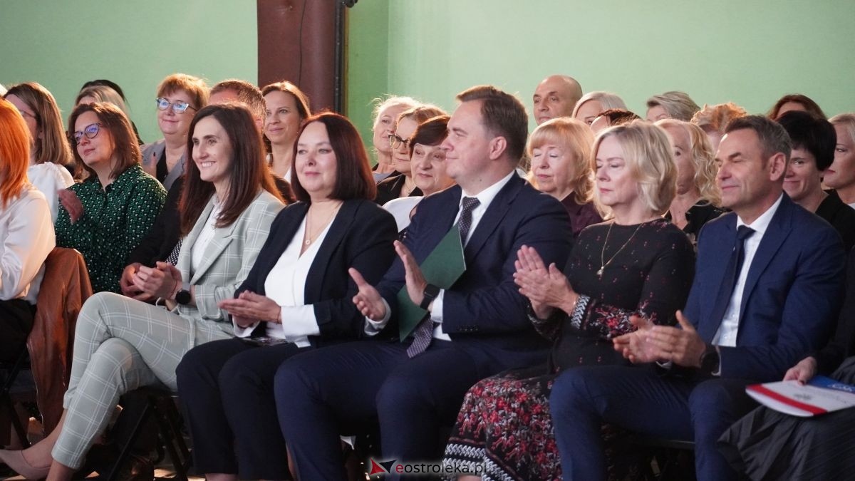 Obchody Dnia Edukacji Narodowej w Ostrołęce [14.10.2025] - zdjęcie #148 - eOstroleka.pl
