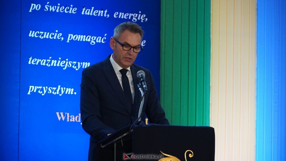 Obchody Dnia Edukacji Narodowej w Ostrołęce [14.10.2025] - zdjęcie #141 - eOstroleka.pl