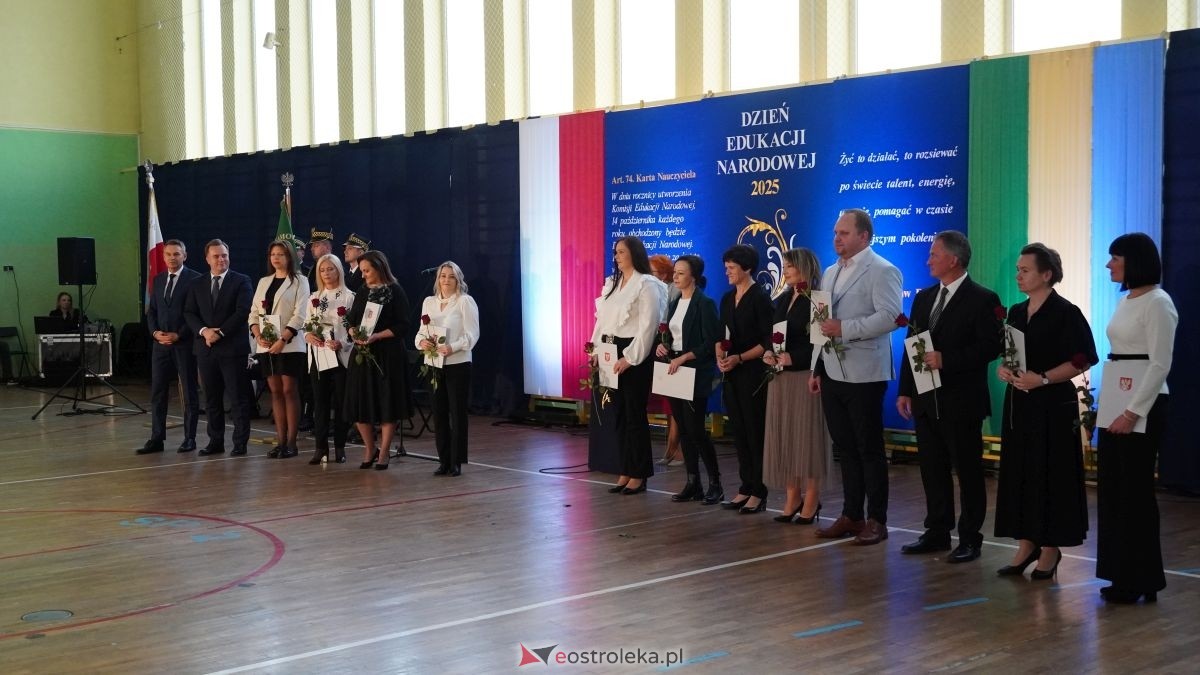 Obchody Dnia Edukacji Narodowej w Ostrołęce [14.10.2025] - zdjęcie #107 - eOstroleka.pl