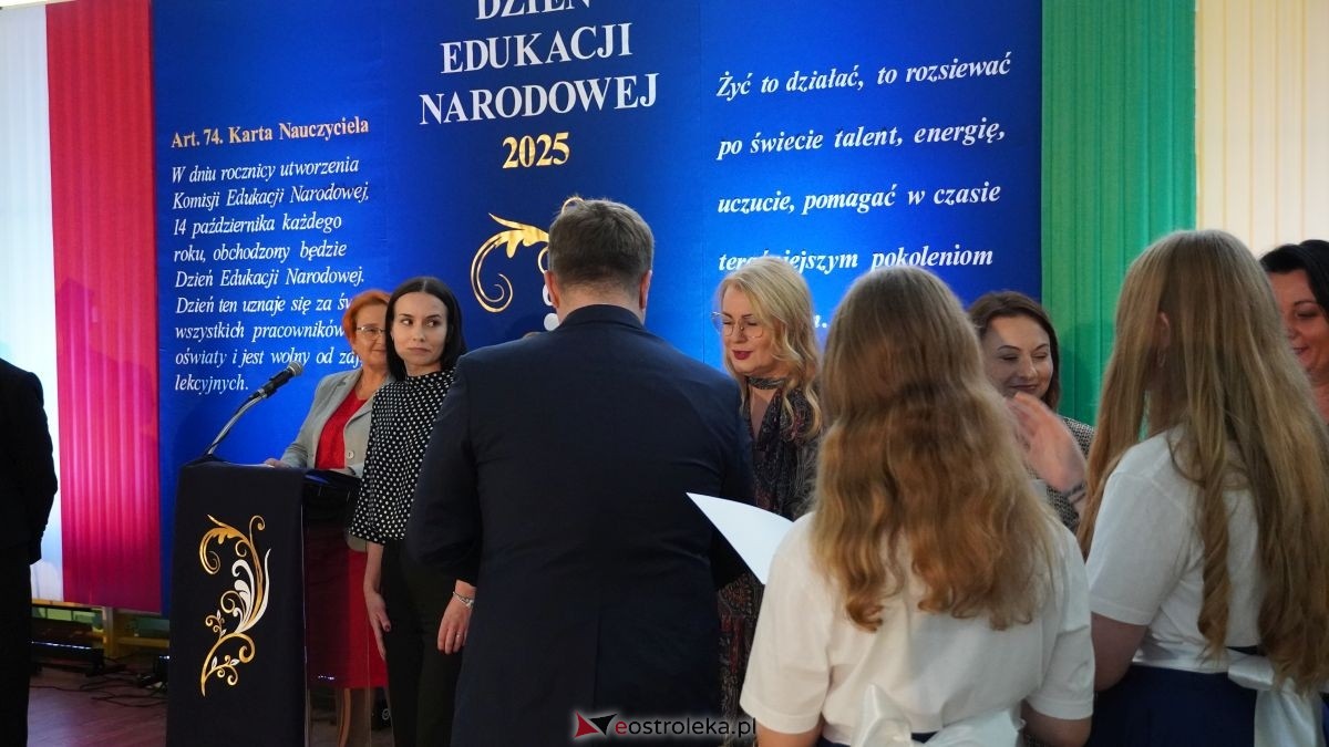Obchody Dnia Edukacji Narodowej w Ostrołęce [14.10.2025] - zdjęcie #82 - eOstroleka.pl