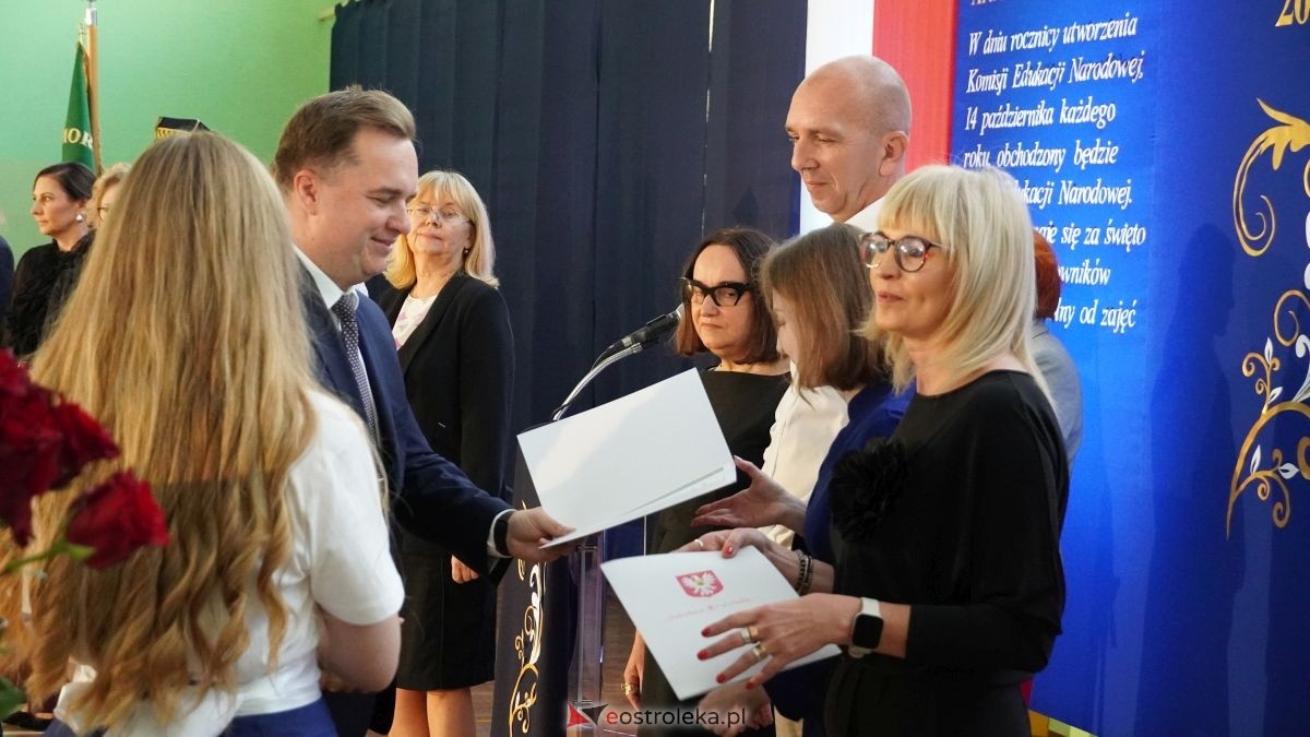 Obchody Dnia Edukacji Narodowej w Ostrołęce [14.10.2025] - zdjęcie #66 - eOstroleka.pl