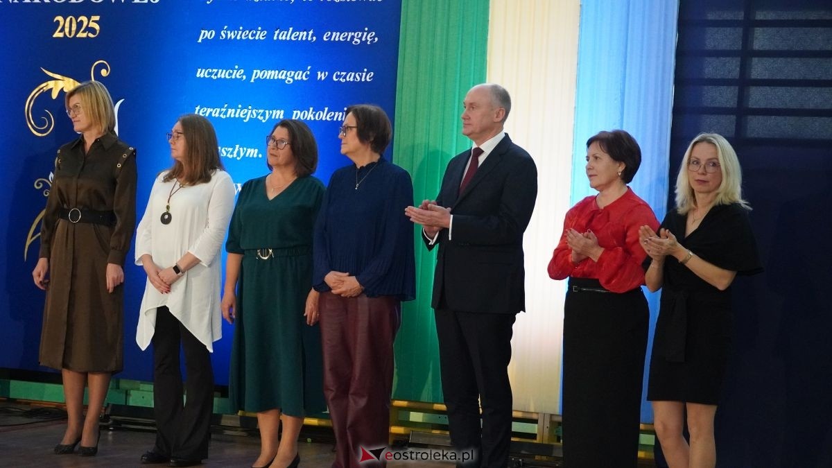 Obchody Dnia Edukacji Narodowej w Ostrołęce [14.10.2025] - zdjęcie #56 - eOstroleka.pl