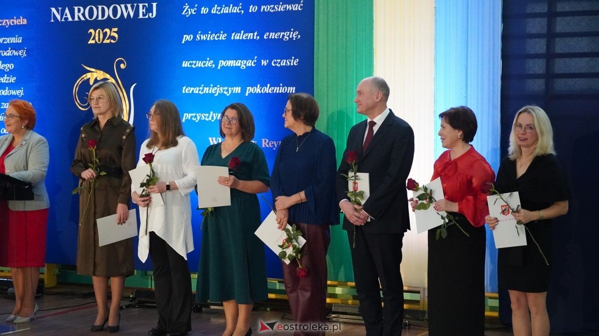 Obchody Dnia Edukacji Narodowej w Ostrołęce [14.10.2025] - zdjęcie #43 - eOstroleka.pl
