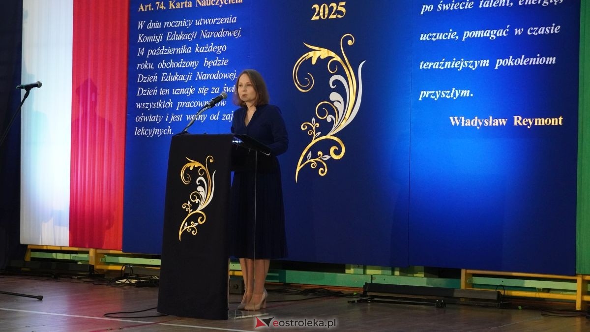 Obchody Dnia Edukacji Narodowej w Ostrołęce [14.10.2025] - zdjęcie #11 - eOstroleka.pl