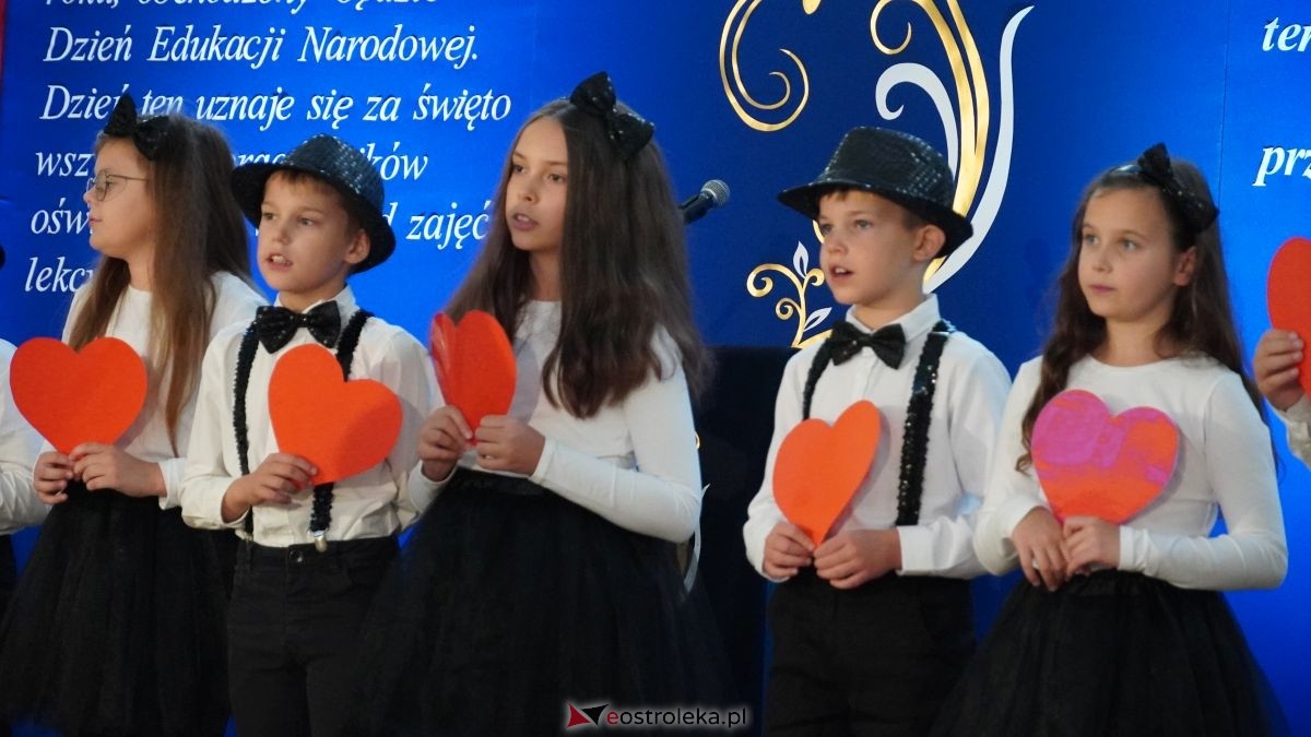 Obchody Dnia Edukacji Narodowej w Ostrołęce [14.10.2025] - zdjęcie #2 - eOstroleka.pl