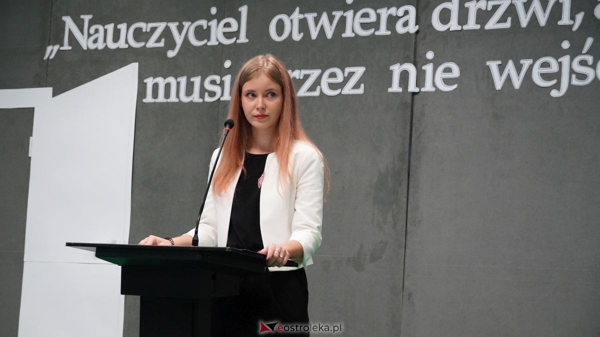 Metalówka ma skarb! Do szkoły trafiła pamiątka dr Psarskiego [15.10] - zdjęcie #116 - eOstroleka.pl