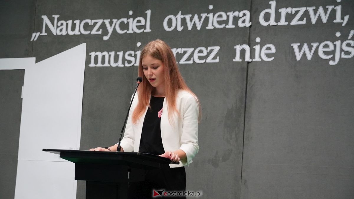 Metalówka ma skarb! Do szkoły trafiła pamiątka dr Psarskiego [15.10] - zdjęcie #115 - eOstroleka.pl