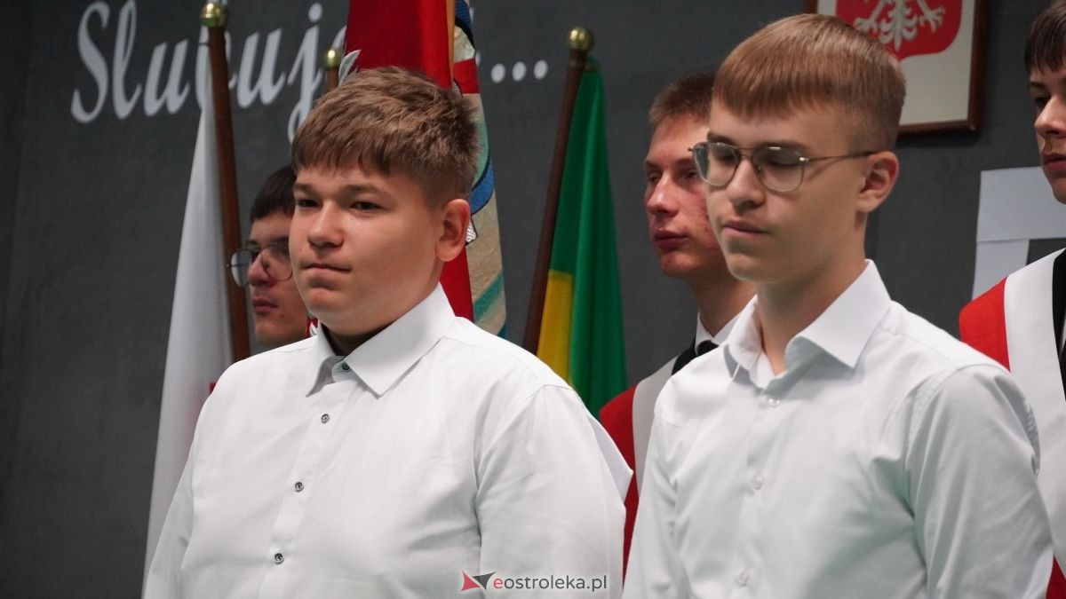 Metalówka ma skarb! Do szkoły trafiła pamiątka dr Psarskiego [15.10] - zdjęcie #97 - eOstroleka.pl