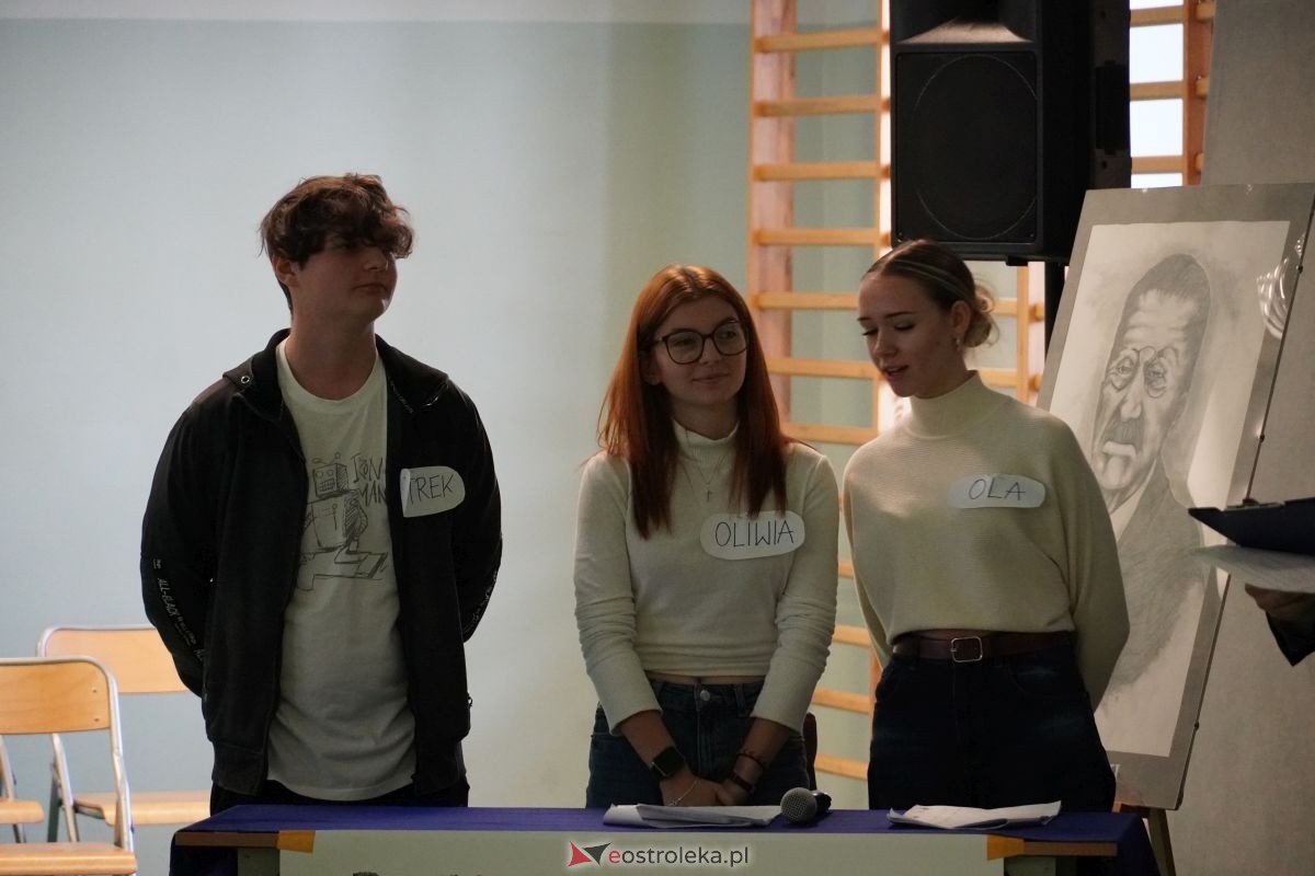 Metalówka ma skarb! Do szkoły trafiła pamiątka dr Psarskiego [15.10] - zdjęcie #25 - eOstroleka.pl