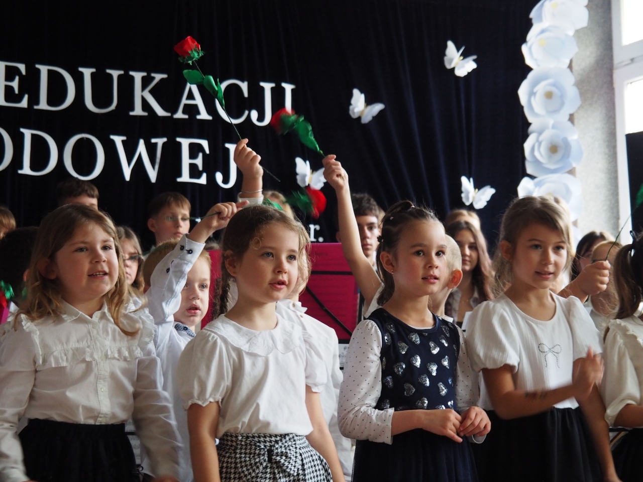 Gminne obchody Dnia Edukacji Narodowej w Olszewie-Borkach [15.10.2025] - zdjęcie #11 - eOstroleka.pl