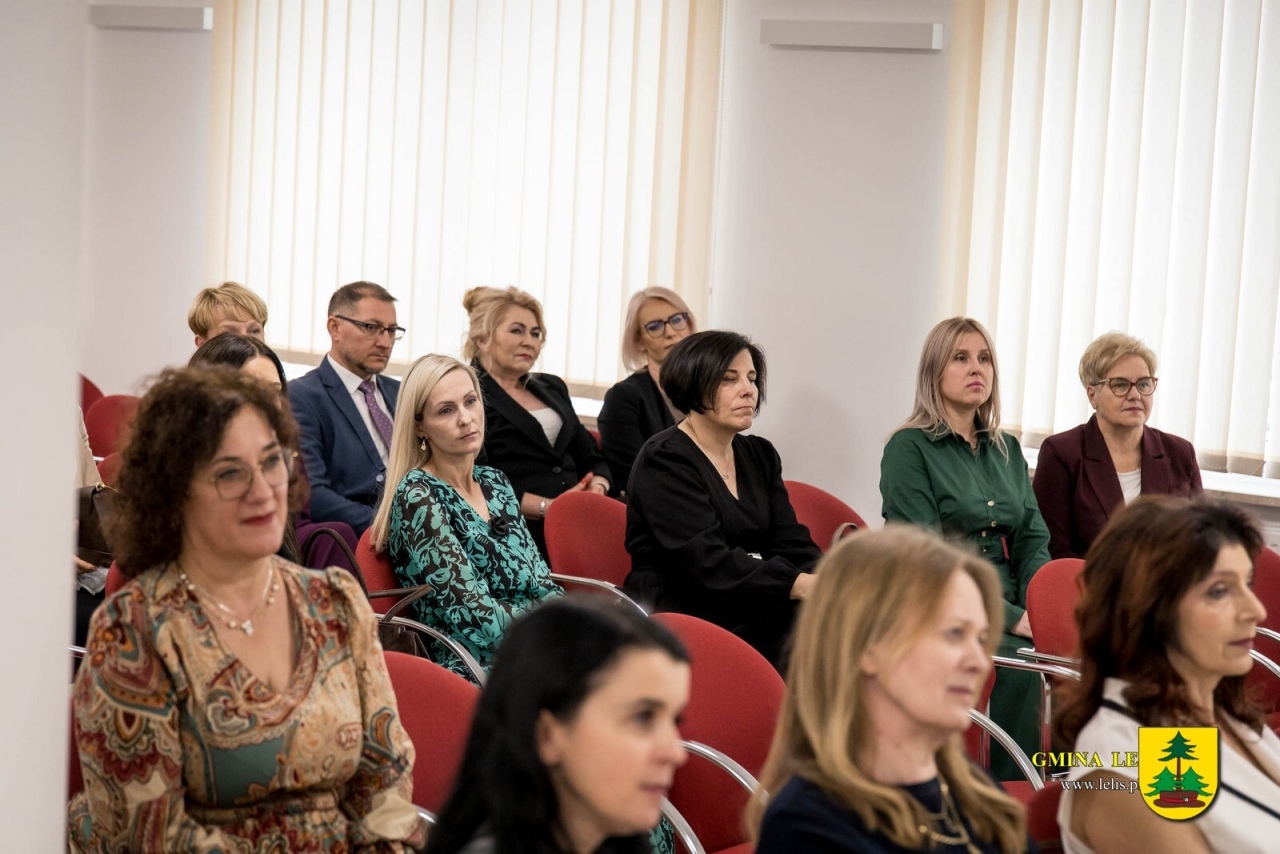 Dzień Edukacji Narodowej w Gminie Lelis [14.10.2025] - zdjęcie #5 - eOstroleka.pl