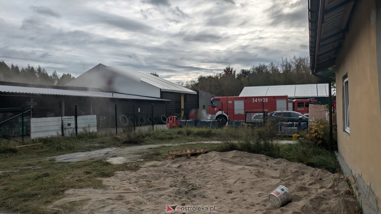 Pożar na Kołobrzeskiej w Ostrołęce [15.10.2025] - zdjęcie #5 - eOstroleka.pl