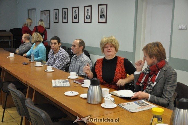 Spotkanie Rozwój i promocja wolontariatu w Ostrołęce (26.X.2011) - zdjęcie #2 - eOstroleka.pl
