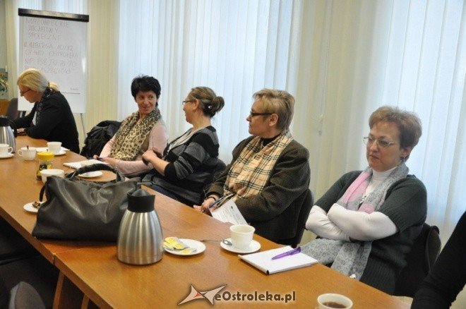 Spotkanie Rozwój i promocja wolontariatu w Ostrołęce (26.X.2011) - zdjęcie #15 - eOstroleka.pl