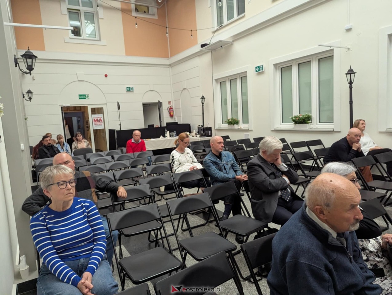 Konferencja „Trwanie pod obcą władzą”  [15.10.2025] - zdjęcie #12 - eOstroleka.pl