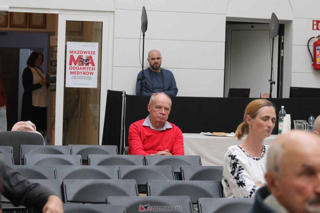 Konferencja „Trwanie pod obcą władzą”  [15.10.2025] - zdjęcie #9 - eOstroleka.pl