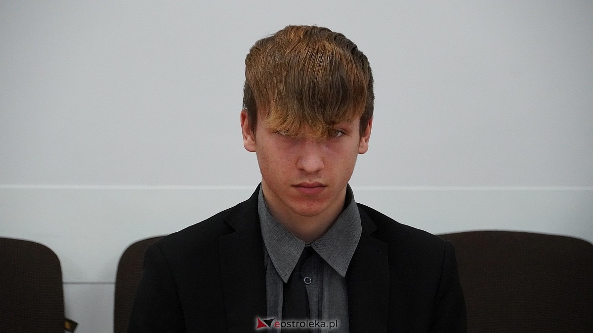 Inauguracyjna sesja Młodzieżowej Rady Miasta Ostrołęka [16.10.2025] - zdjęcie #30 - eOstroleka.pl