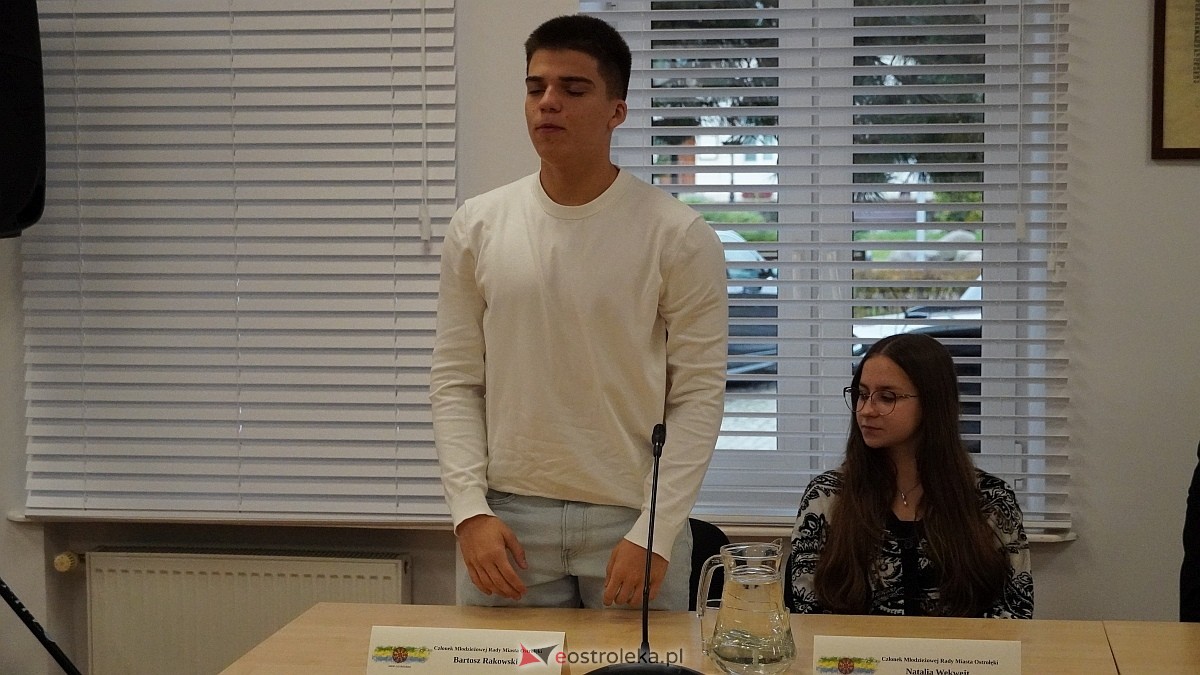 Inauguracyjna sesja Młodzieżowej Rady Miasta Ostrołęka [16.10.2025] - zdjęcie #19 - eOstroleka.pl