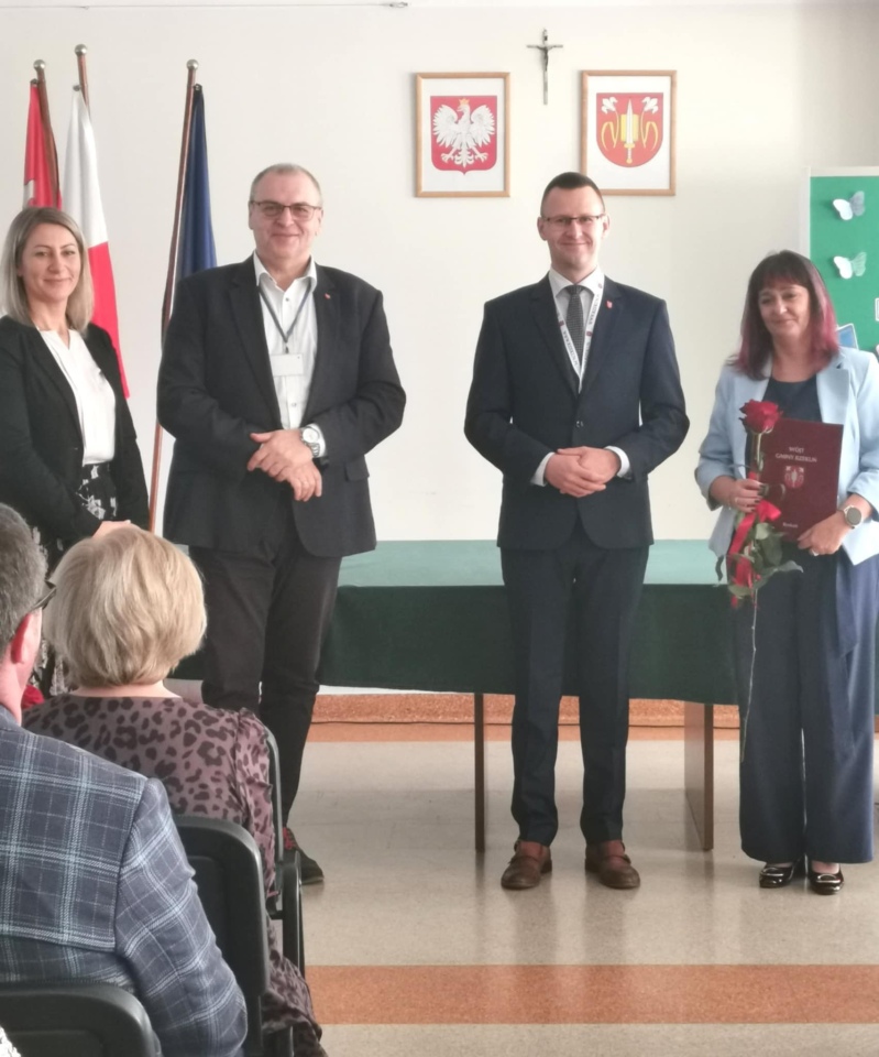 Gminne obchody Dnia Edukacji Narodowej w Rzekuniu [16.10.2025] - zdjęcie #15 - eOstroleka.pl